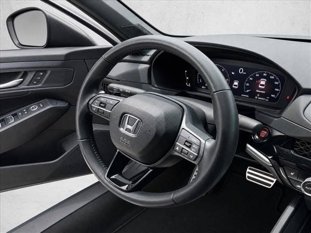 Used 2023 Honda Accord Sport image 17