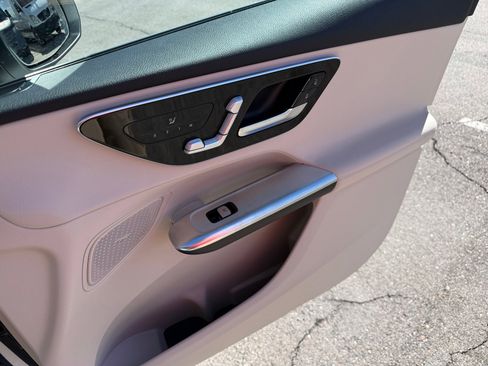 New 2026 Mercedes-Benz GLC 300 4MATIC image 16