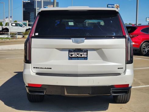 Used 2024 Cadillac Escalade Sport w/ LPO, ONYX Package RWD image 6