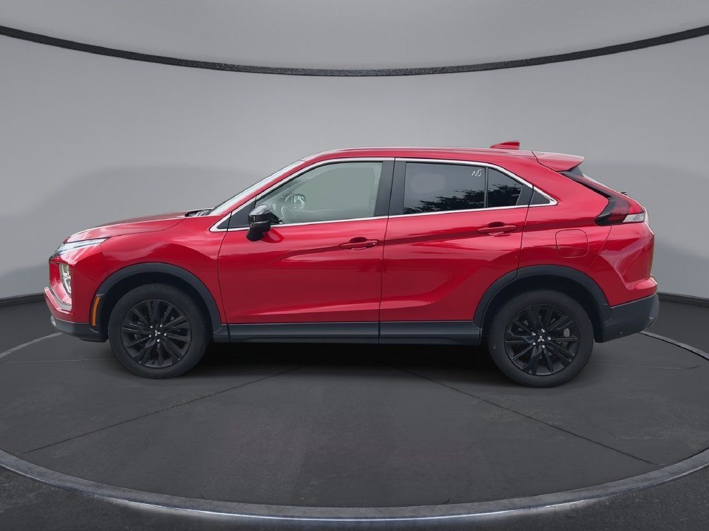 Used 2024 Mitsubishi Eclipse Cross LE AWD/4WD image 5