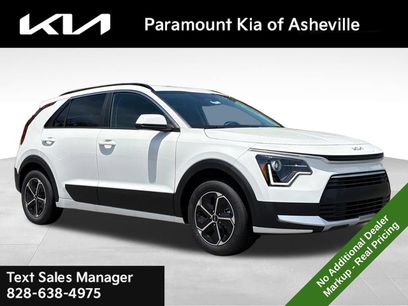 New 2026 Kia Niro LX
