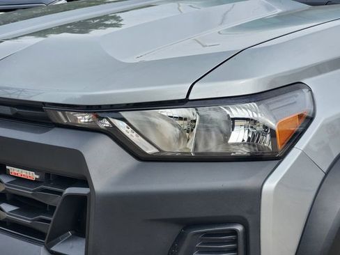 Used 2024 Chevrolet Colorado Trail Boss w/ Technology Package AWD/4WD image 6