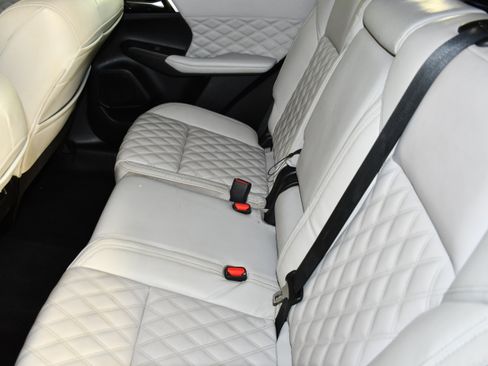Used 2022 Mitsubishi Outlander SEL AWD/4WD image 48