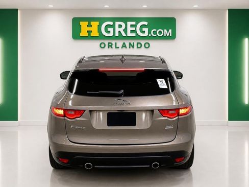 Used 2017 Jaguar F-PACE Premium AWD/4WD image 8