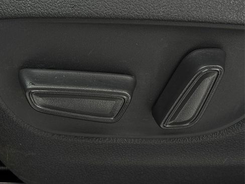 Used 2021 Toyota Sienna LE image 37