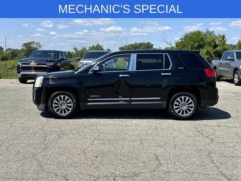 Used 2013 GMC Terrain SLE AWD/4WD image 2