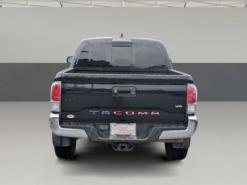 Used 2020 Toyota Tacoma TRD Off-Road image 6