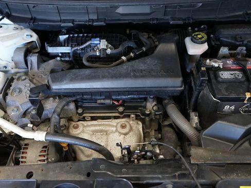 Used 2017 Nissan Rogue SV AWD/4WD image 45