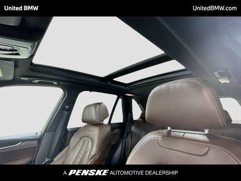 Used 2016 BMW X5 xDrive50i AWD/4WD image 12