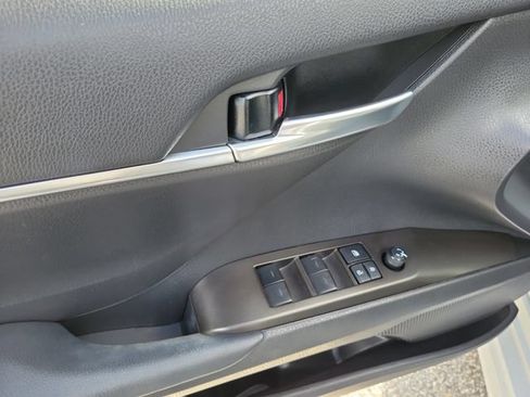 Used 2024 Toyota Camry SE w/ Convenience Package FWD image 16