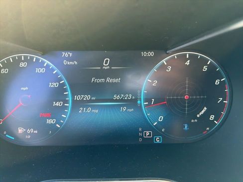 Used 2022 Mercedes-Benz GLC 300 image 8