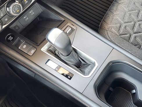 New 2025 Nissan Kicks SV w/ SV Premium Package image 15