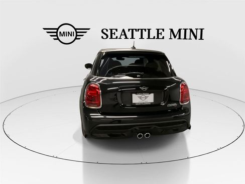 Used 2023 MINI Cooper S image 9