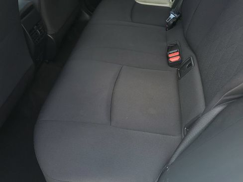 Used 2024 Toyota Corolla Cross LE FWD image 16
