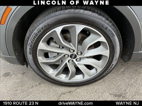 Certified 2022 Lincoln Nautilus Reserve AWD/4WD image 27
