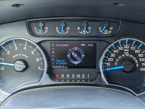 Used 2013 Ford F150 XLT w/ Luxury Equipment Group RWD image 11
