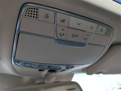 Used 2016 Mercedes-Benz S 550 Sedan image 26