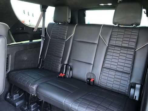 Used 2023 Cadillac Escalade ESV Sport Platinum AWD/4WD image 20