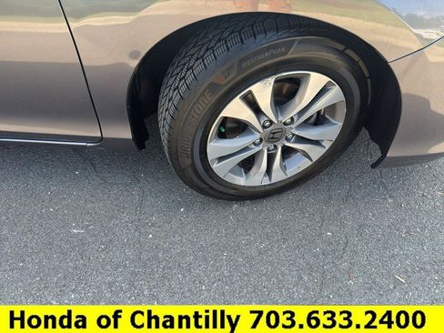 Used 2015 Honda Accord LX image 32