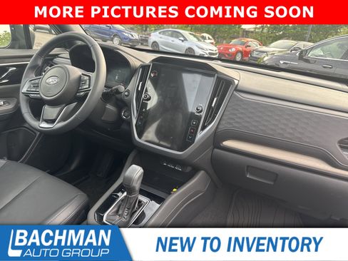 Used 2025 Subaru Forester Limited w/ Popular Package image 6