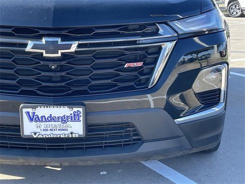 Used 2023 Chevrolet Traverse RS image 8