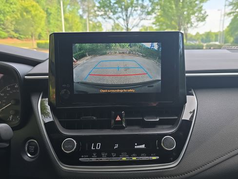 Used 2024 Toyota Corolla SE FWD image 20