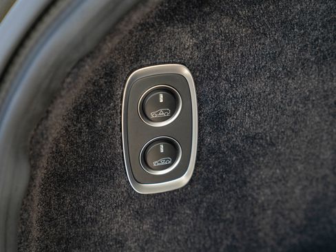 Used 2023 Aston Martin DBX 707 image 40