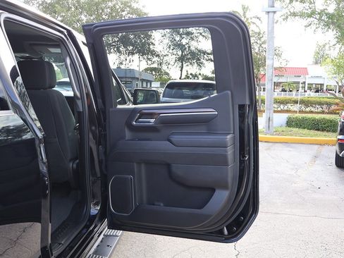 Used 2024 Chevrolet Silverado 1500 RST w/ Z71 Off-Road Package image 22