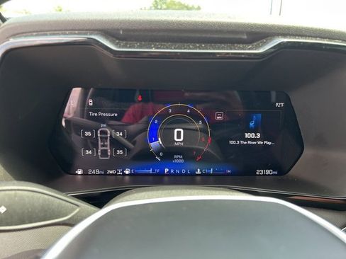 Used 2024 Chevrolet Colorado Z71 w/ Z71 Convenience Package 2 image 20