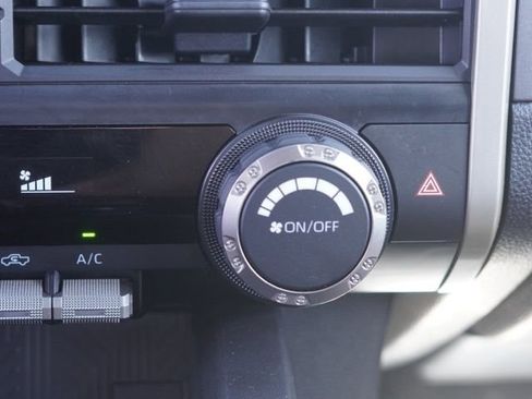 Certified 2025 Toyota Tacoma SR5 RWD image 31