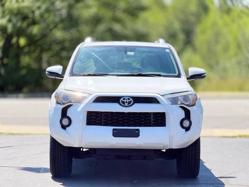 Used 2015 Toyota 4Runner SR5 Premium AWD/4WD image 8