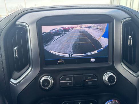 Used 2022 GMC Sierra 1500 Elevation image 24