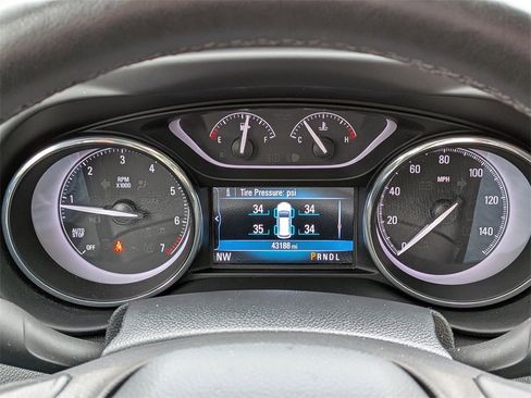 Used 2019 Buick Envision Essence image 30