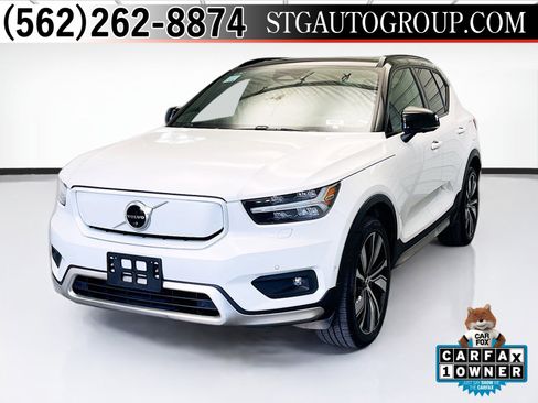 Used 2022 Volvo XC40 P8 Recharge Ultimate image 1