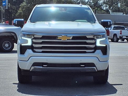 Certified 2024 Chevrolet Silverado 1500 High Country w/ Z71 Off-Road Package AWD/4WD image 2