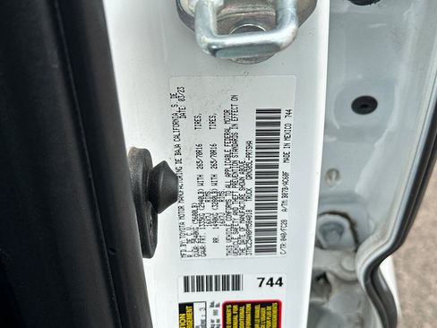 Used 2023 Toyota Tacoma w/ Trail Edition image 32