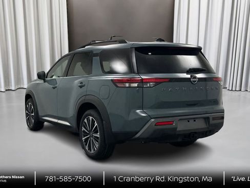 New 2026 Nissan Pathfinder Platinum w/ Cargo Package AWD/4WD image 7