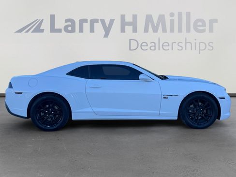 Used 2015 Chevrolet Camaro LT image 6