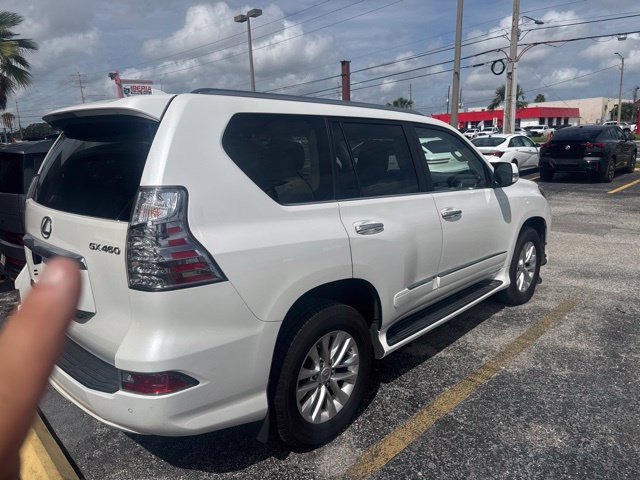 Used 2018 Lexus GX 460 Premium w/ Premium Package AWD/4WD image 2