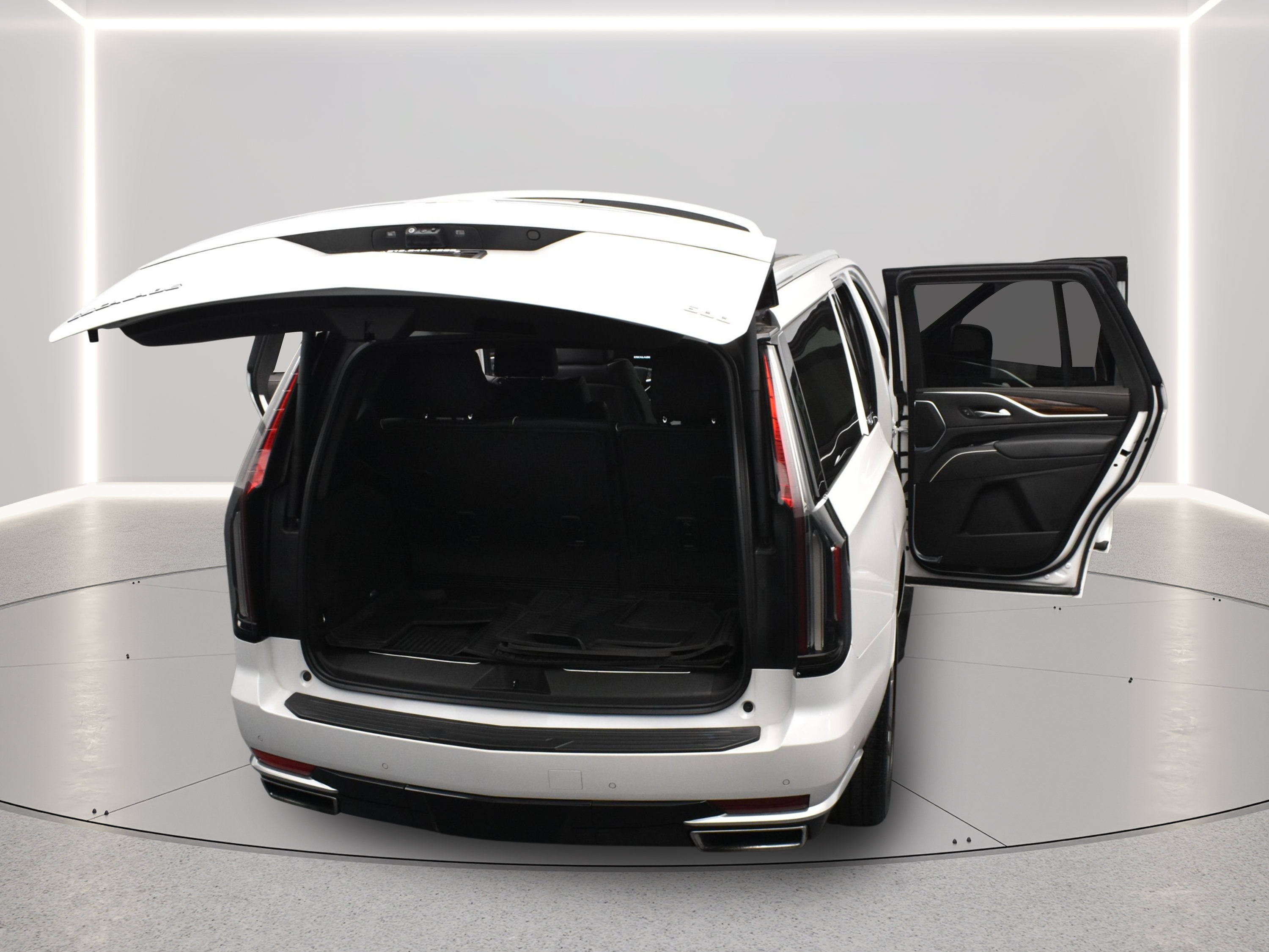 Used 2022 Cadillac Escalade Premium Luxury AWD/4WD image 34