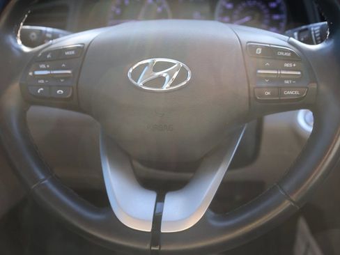Used 2020 Hyundai Elantra Value Edition w/ Cargo Package (C1) FWD image 18