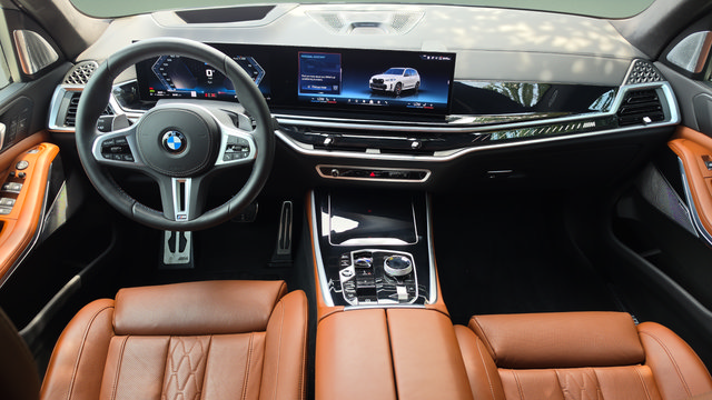 Used 2025 BMW X5 M60i w/ Executive Package AWD/4WD image 7