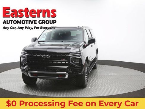 Used 2025 Chevrolet Suburban Z71 AWD/4WD image 56