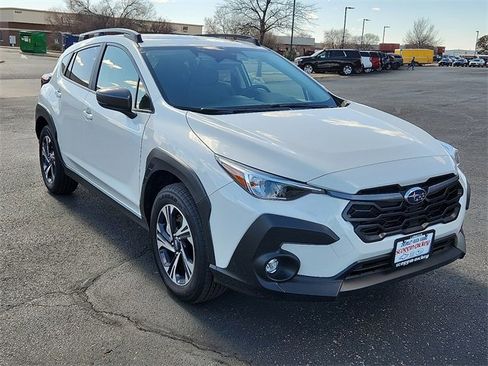 Used 2025 Subaru Crosstrek 2.0i Premium image 6