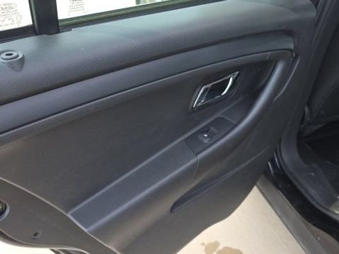Used 2018 Ford Taurus Police Interceptor AWD image 21