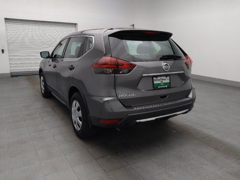 Used 2018 Nissan Rogue S FWD image 5