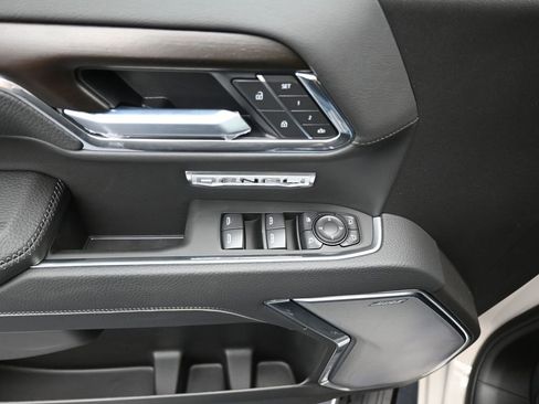 New 2026 GMC Sierra 1500 Denali w/ Denali Reserve Package image 13