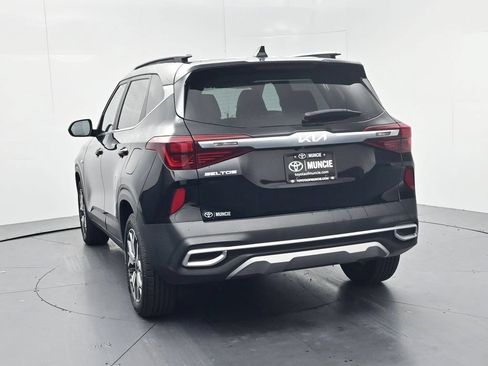 Used 2023 Kia Seltos EX AWD/4WD image 6