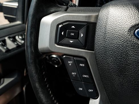 Used 2019 Ford F450 Platinum AWD/4WD image 18
