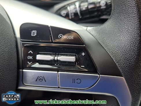 Used 2023 Hyundai Elantra SEL w/ Cargo Package FWD image 25